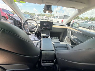 2024 Tesla Model Y Long Range