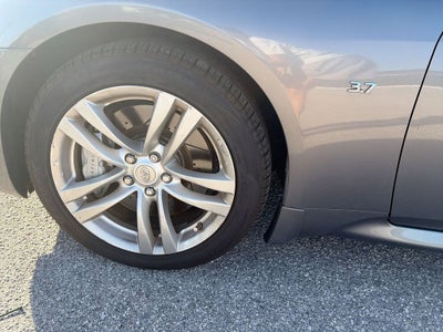 2015 INFINITI Q60 S Limited