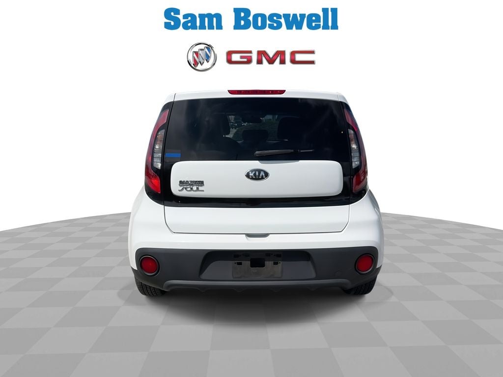 2018 Kia Soul Base