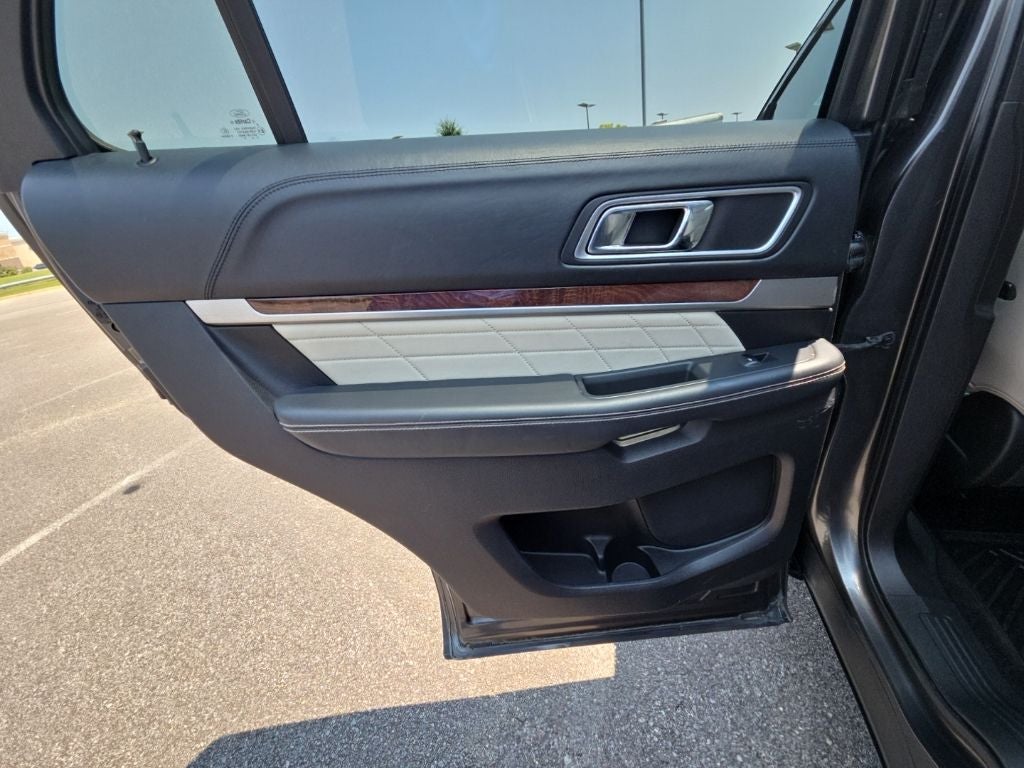 2016 Ford Explorer Platinum
