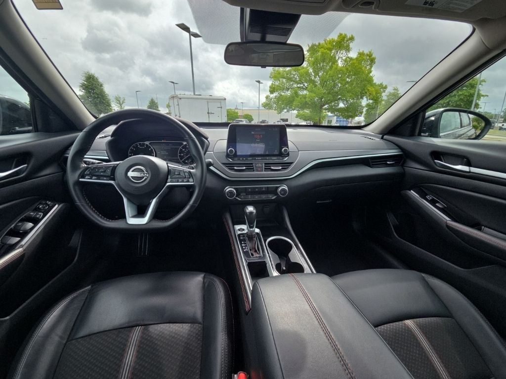 2025 Nissan Altima 2.5 SR