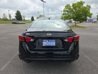 2025 Nissan Altima 2.5 SR