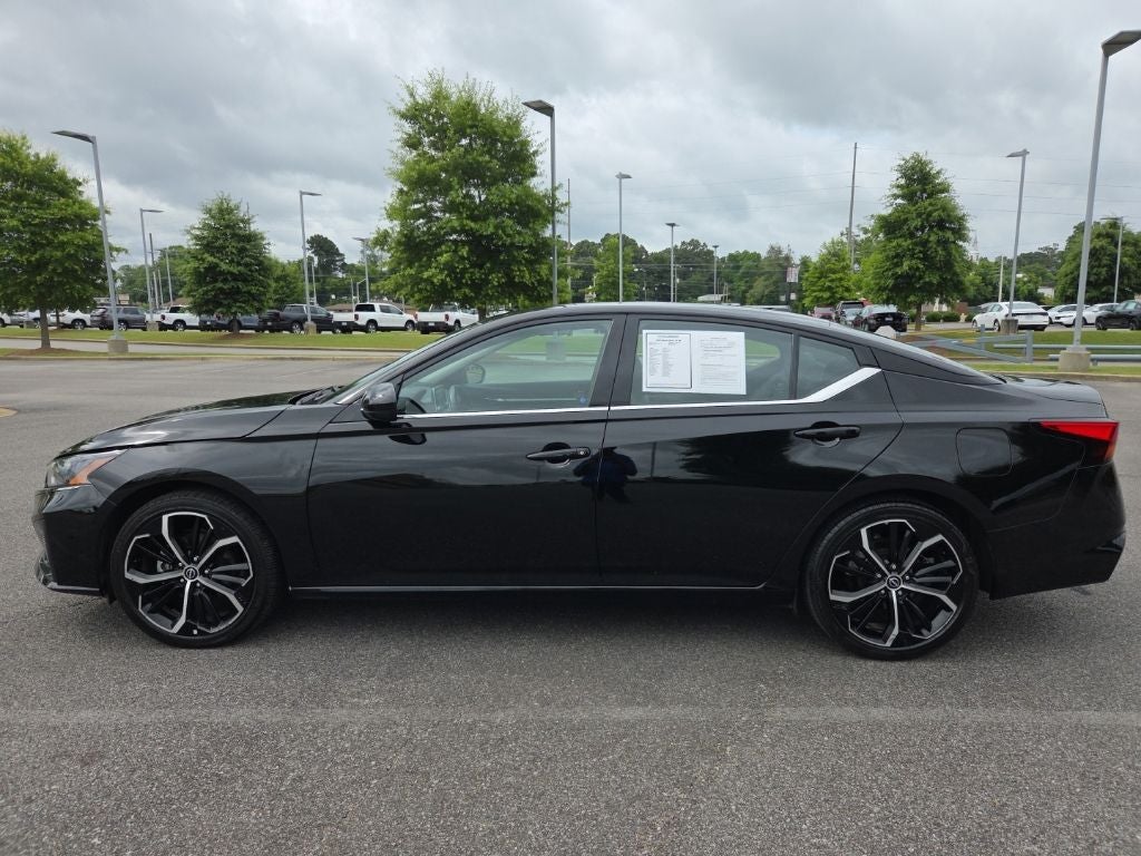 2025 Nissan Altima 2.5 SR