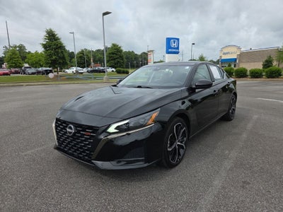 2025 Nissan Altima 2.5 SR