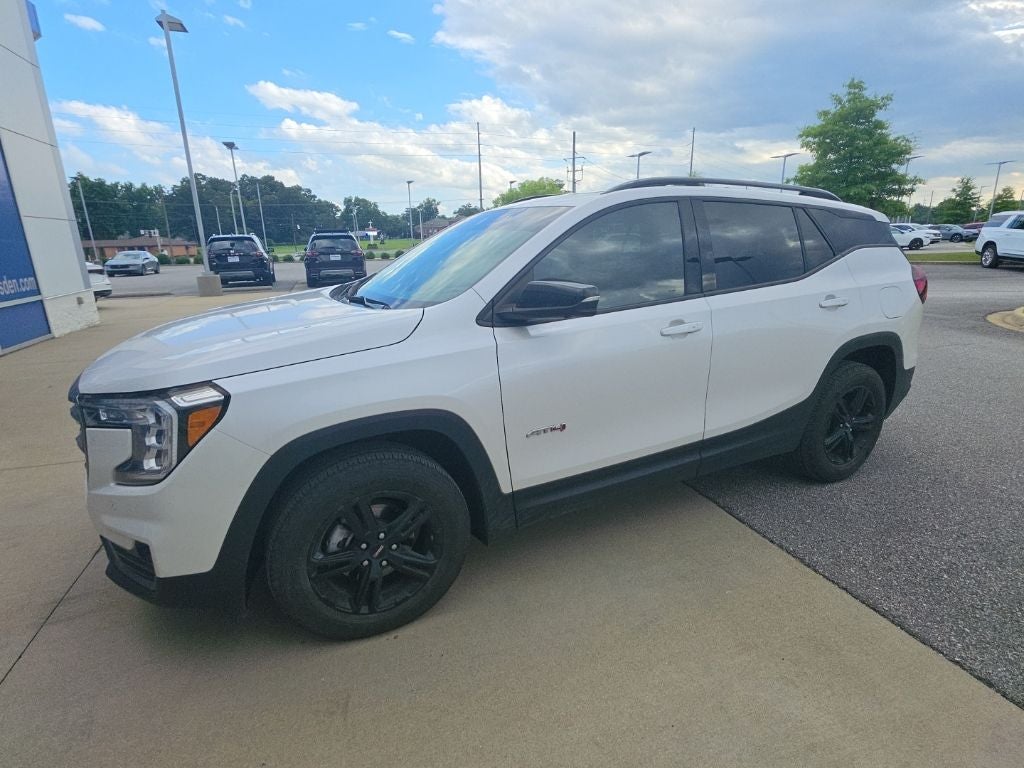 2022 GMC Terrain AT4