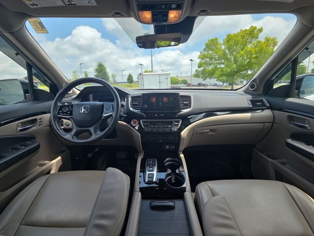 2021 Honda Pilot Touring 8 Passenger