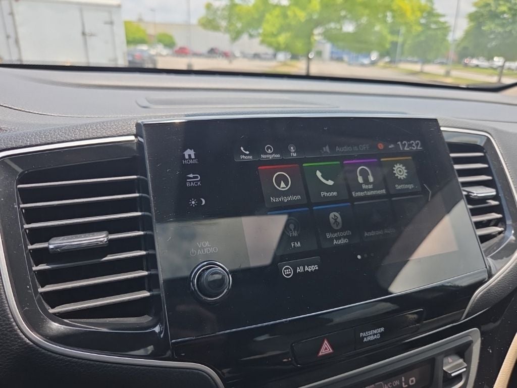 2021 Honda Pilot Touring 8 Passenger