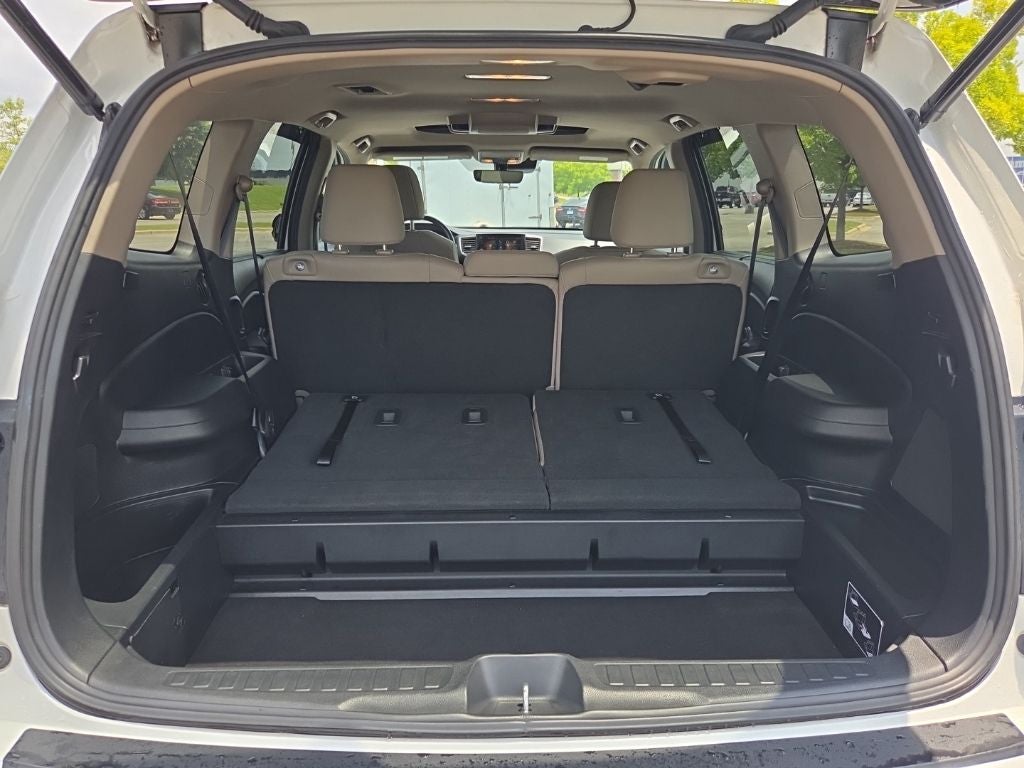 2021 Honda Pilot Touring 8 Passenger