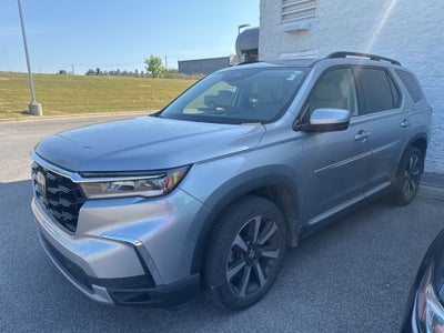 2023 Honda Pilot Touring