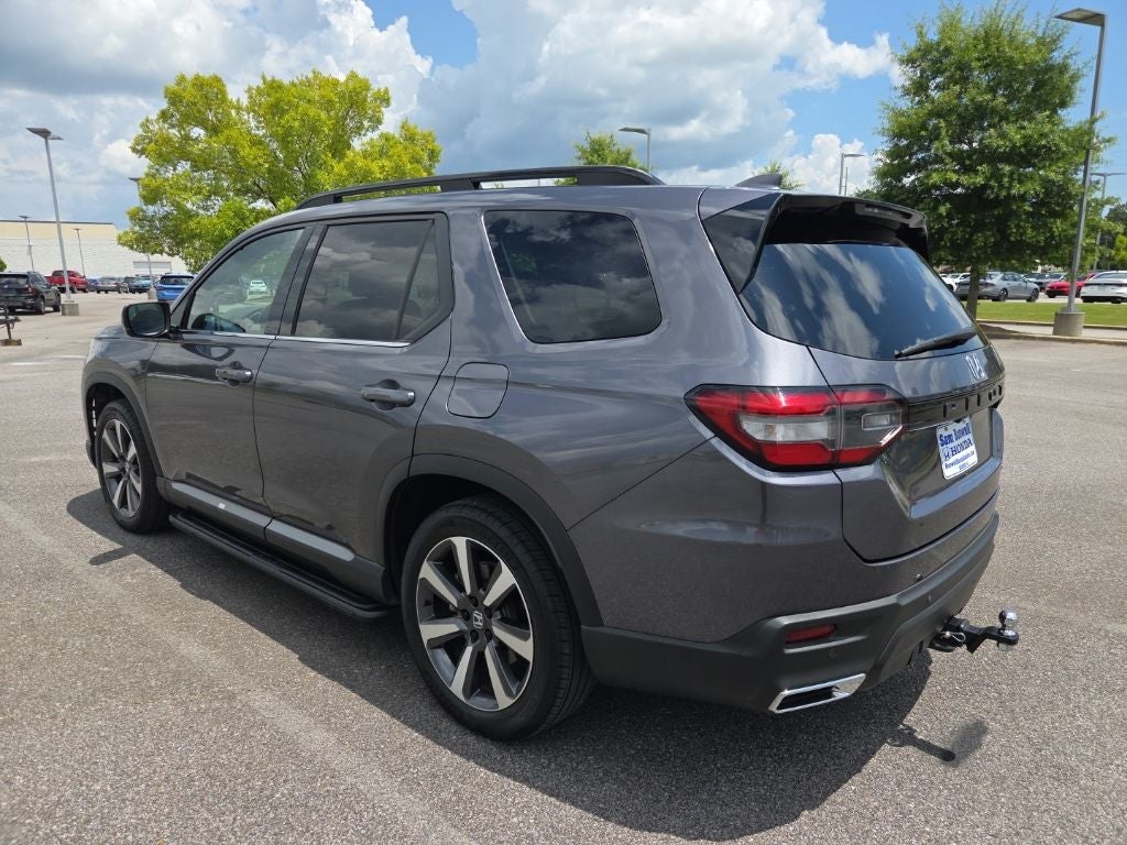 2024 Honda Pilot Touring