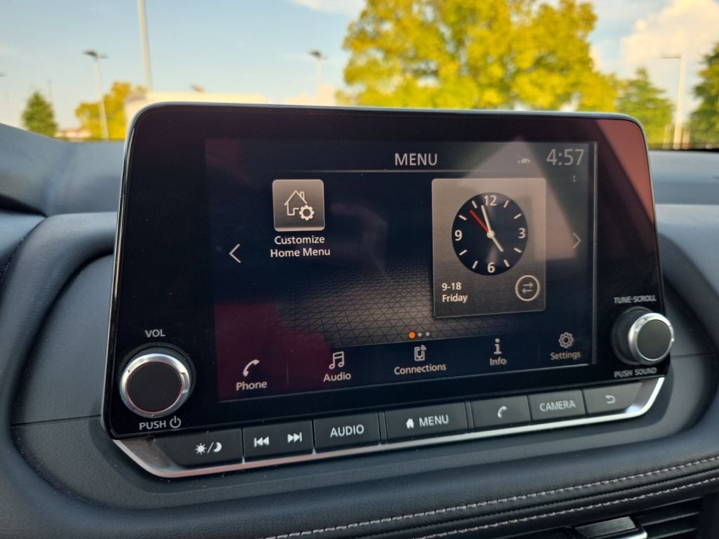 2025 Nissan Rogue SV