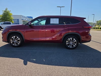 2020 Toyota Highlander XLE