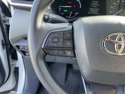2023 Toyota Sienna LE 8 Passenger