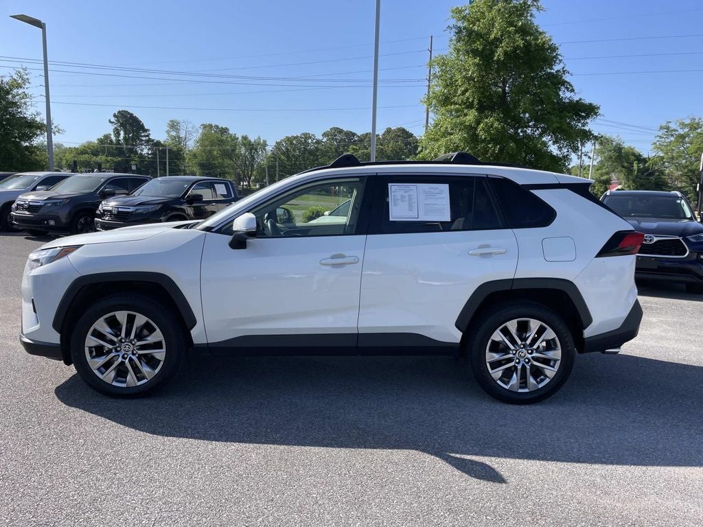 2022 Toyota RAV4 XLE Premium
