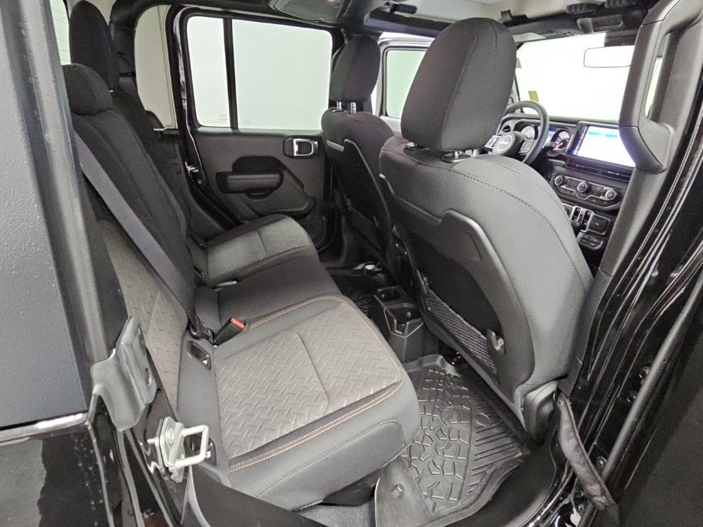 2025 Jeep Gladiator Mojave