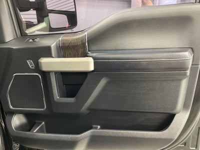 2020 Ford F-250SD Lariat