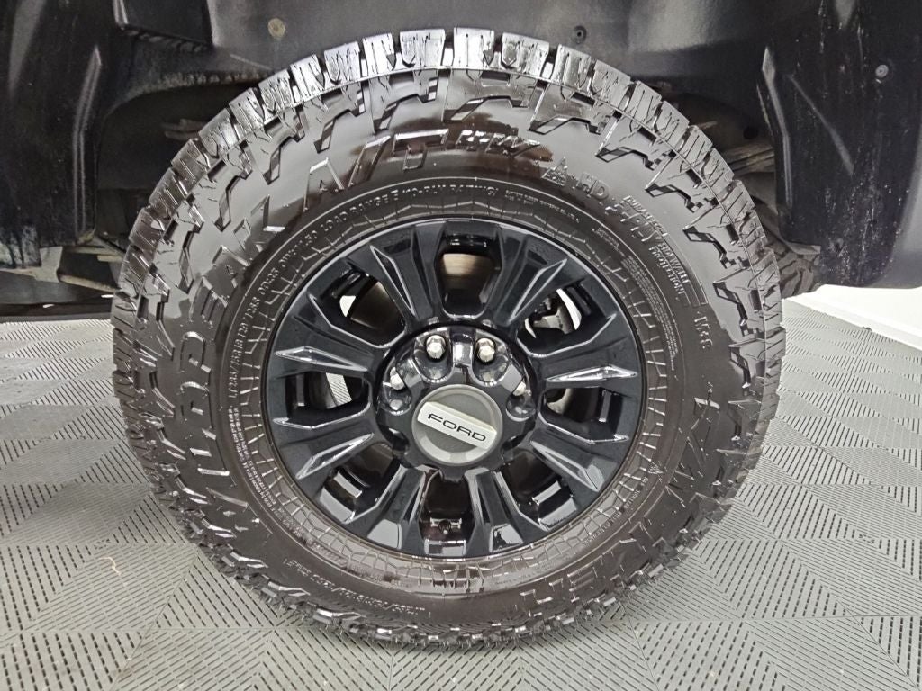 2022 Ford F-250SD Lariat
