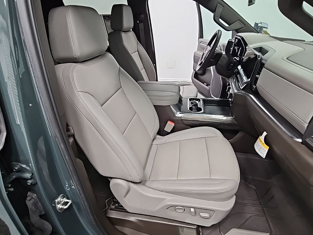 2025 Chevrolet Silverado 2500HD LTZ