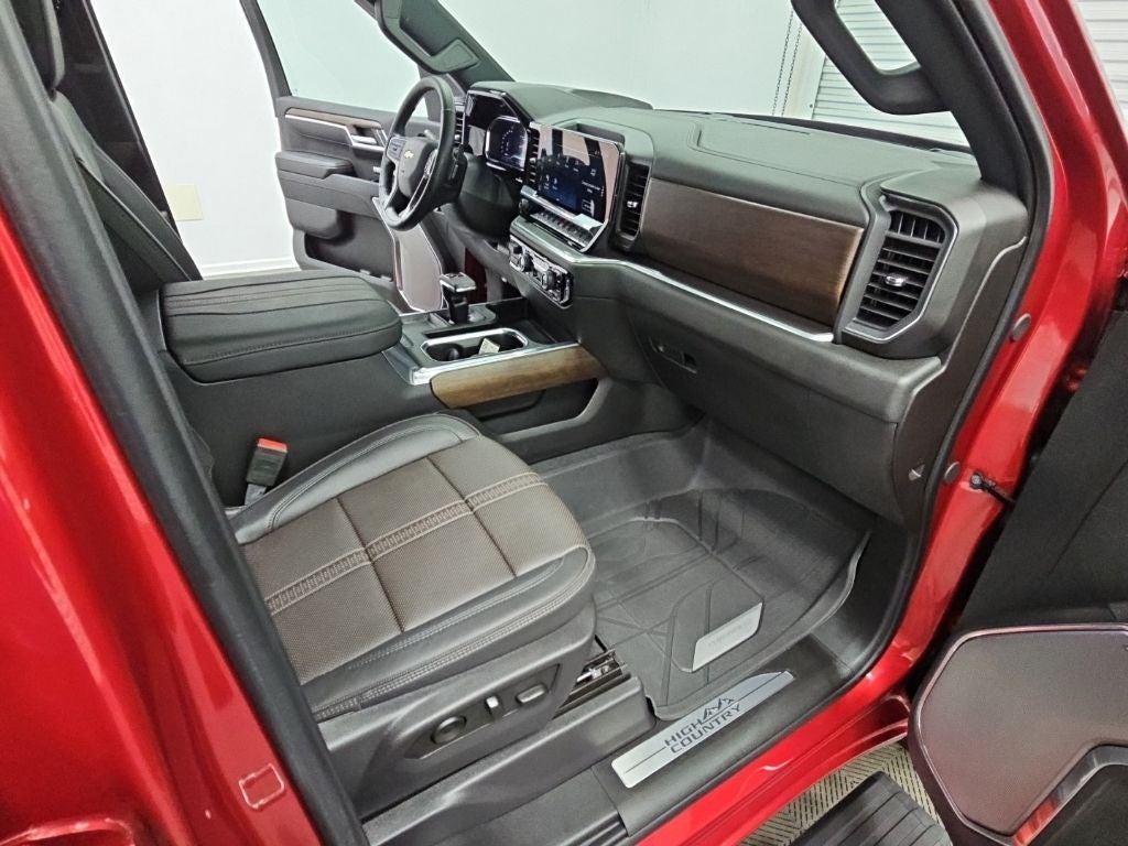 2025 Chevrolet Silverado 1500 High Country