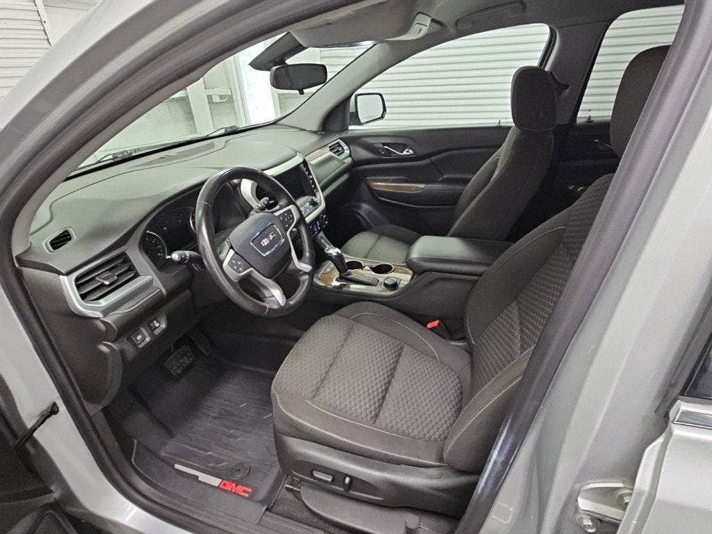 2018 GMC Acadia SLE-2
