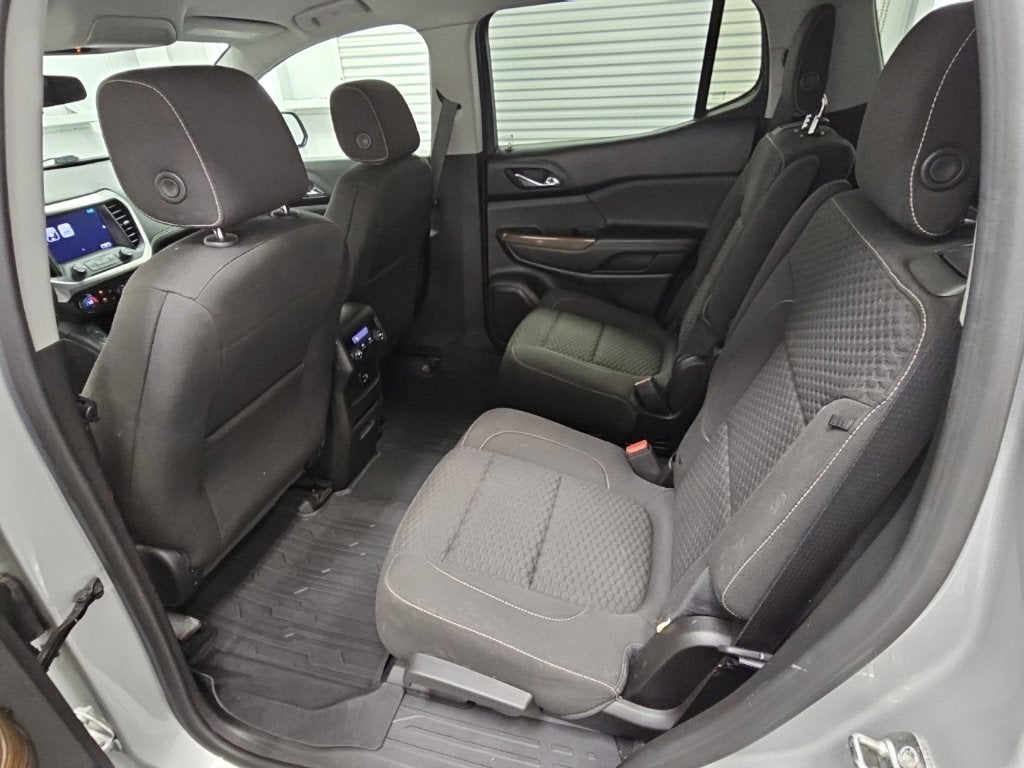 2018 GMC Acadia SLE-2