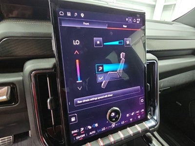 2025 GMC Yukon XL AT4