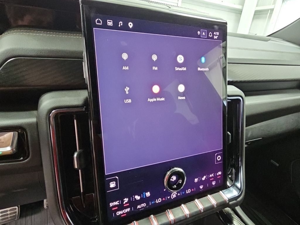 2025 GMC Yukon XL AT4