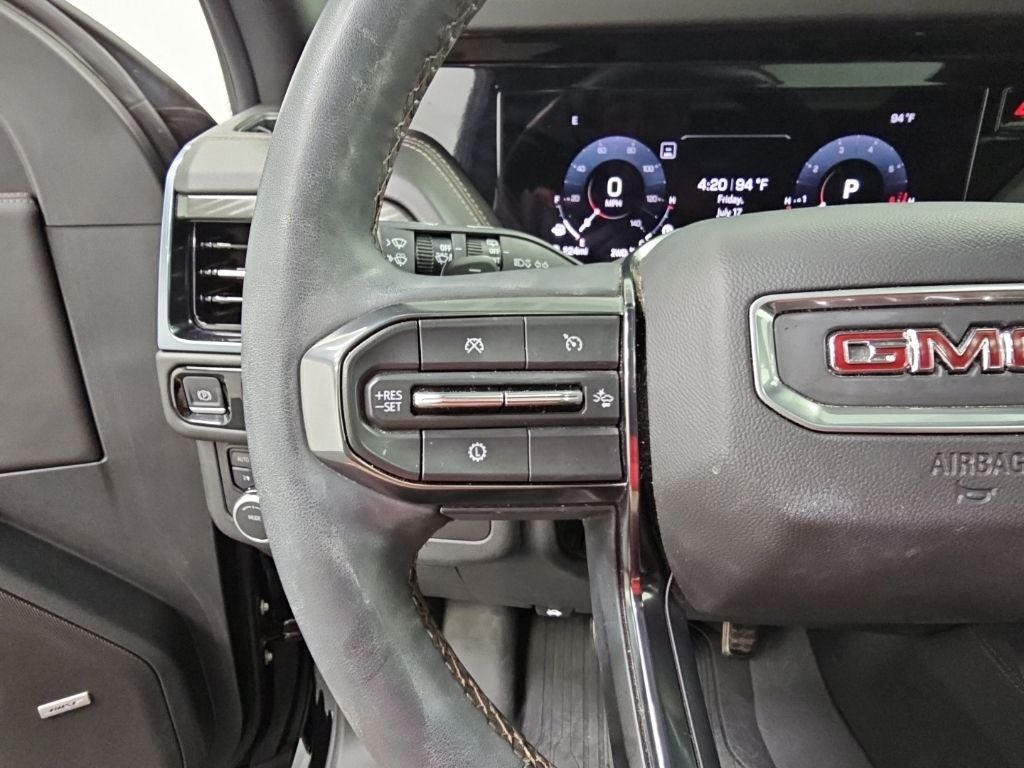 2025 GMC Yukon XL AT4