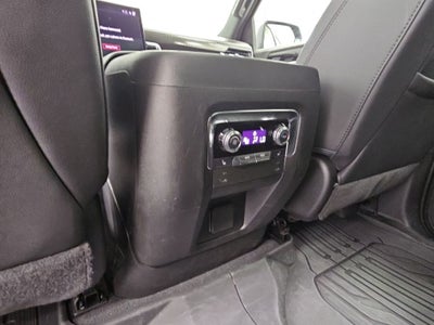 2025 GMC Yukon XL AT4