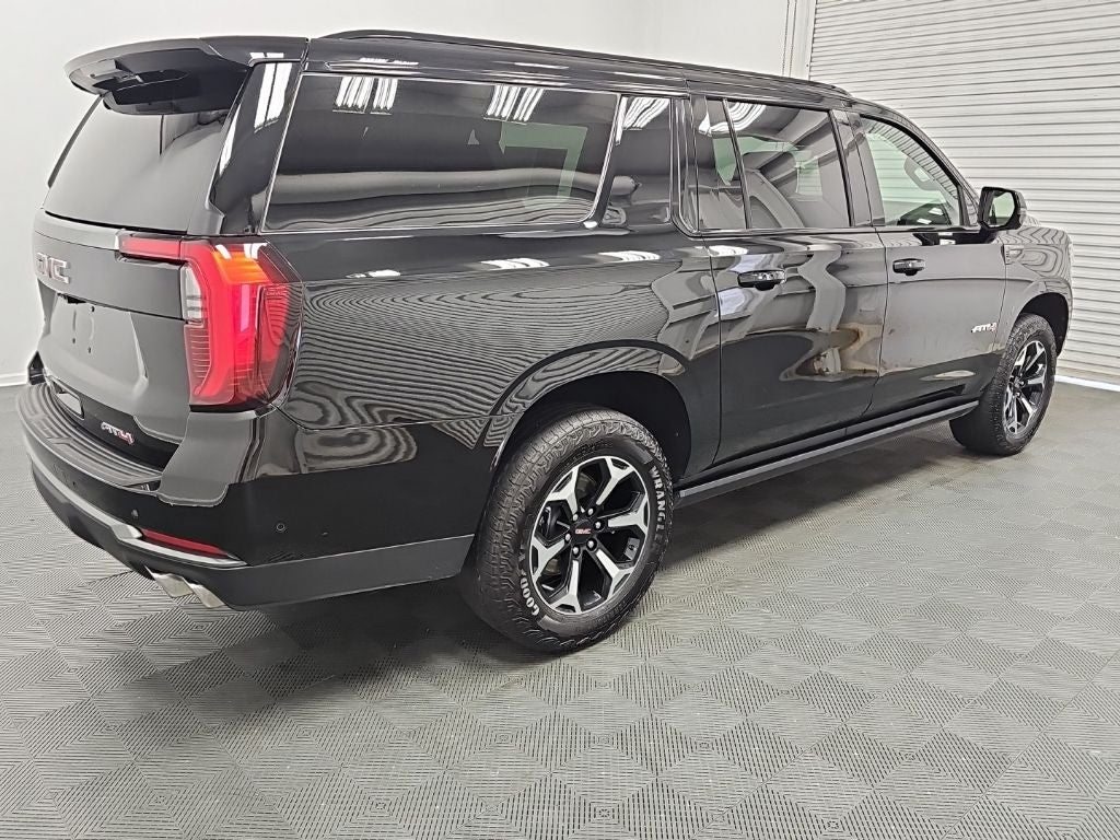 2025 GMC Yukon XL AT4