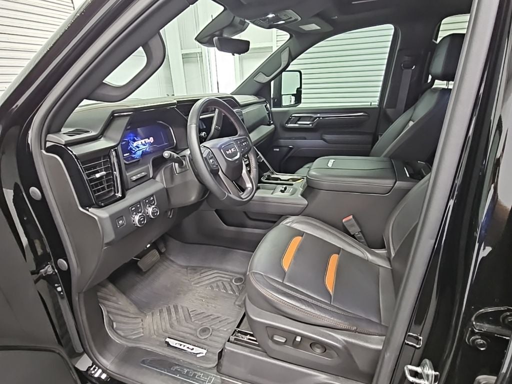 2024 GMC Sierra 2500HD AT4