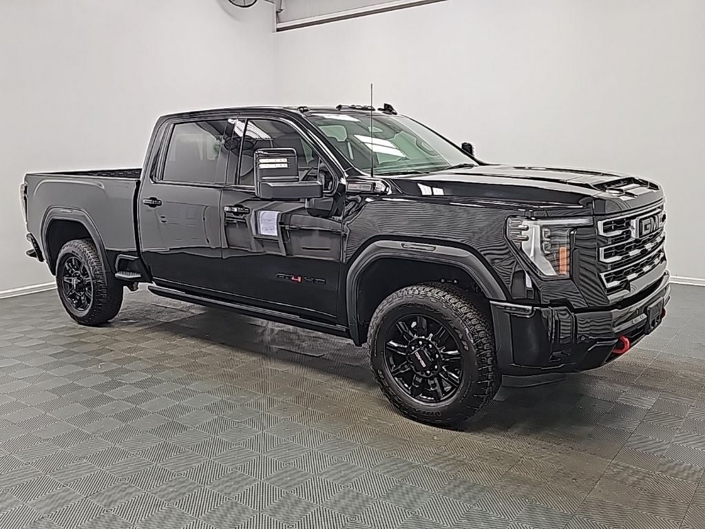 2025 GMC Sierra 2500HD AT4