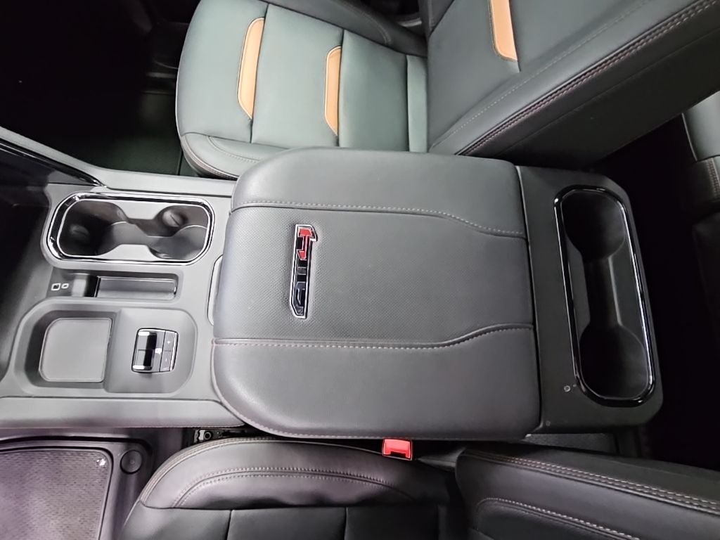 2025 GMC Sierra 2500HD AT4