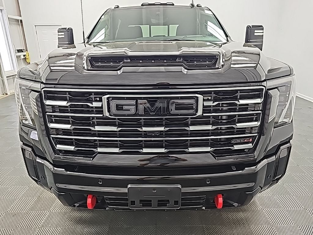2025 GMC Sierra 2500HD AT4