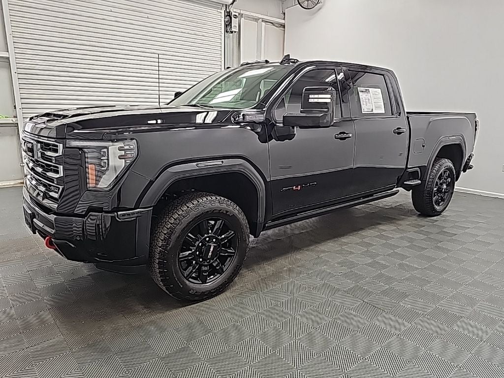 2025 GMC Sierra 2500HD AT4