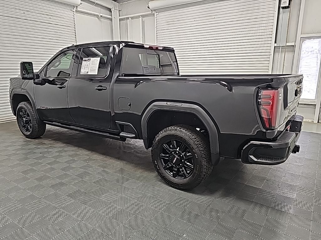 2025 GMC Sierra 2500HD AT4