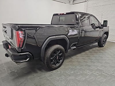2025 GMC Sierra 2500HD AT4
