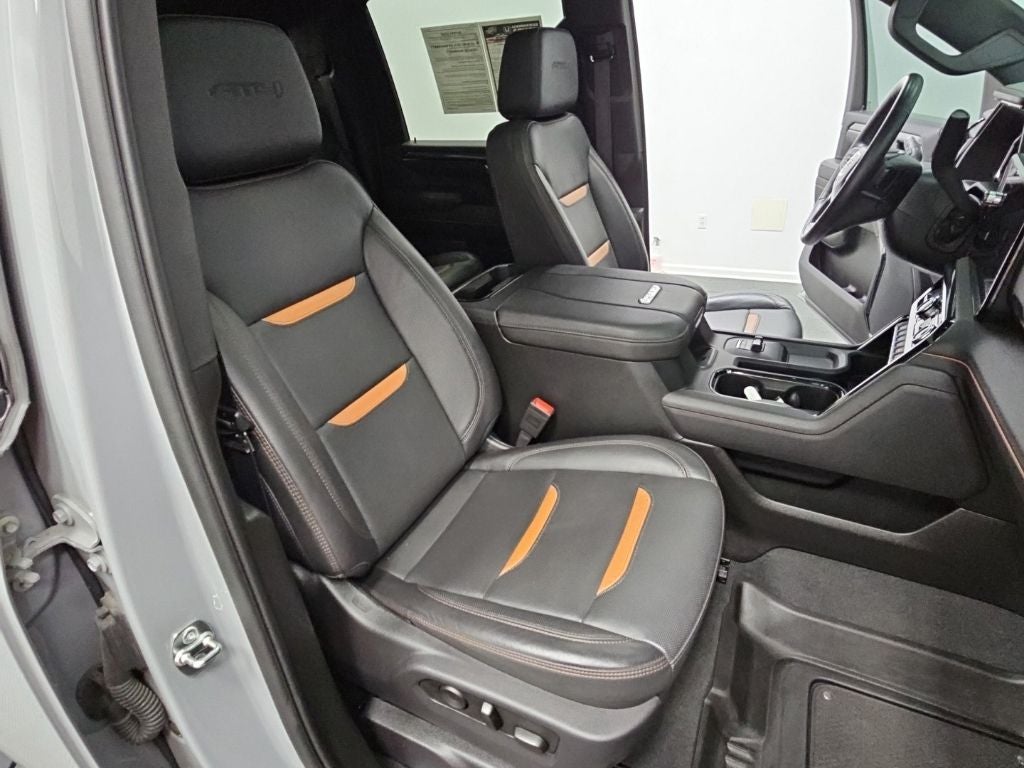 2025 GMC Sierra 2500HD AT4