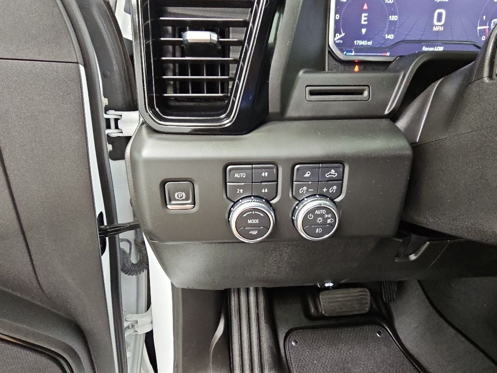 2025 GMC Sierra 2500HD AT4