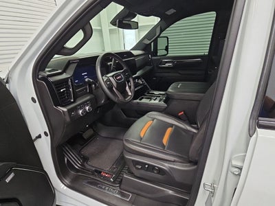 2025 GMC Sierra 2500HD AT4