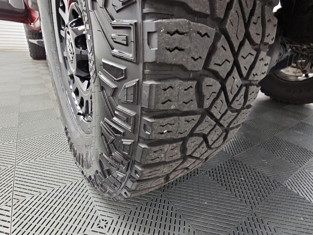2025 GMC Sierra 2500HD AT4X AEV PACKAGE