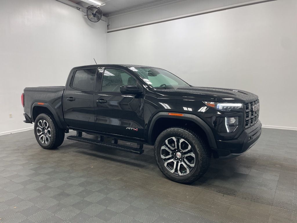 2023 GMC Canyon AT4