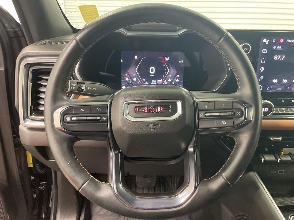 2023 GMC Canyon AT4