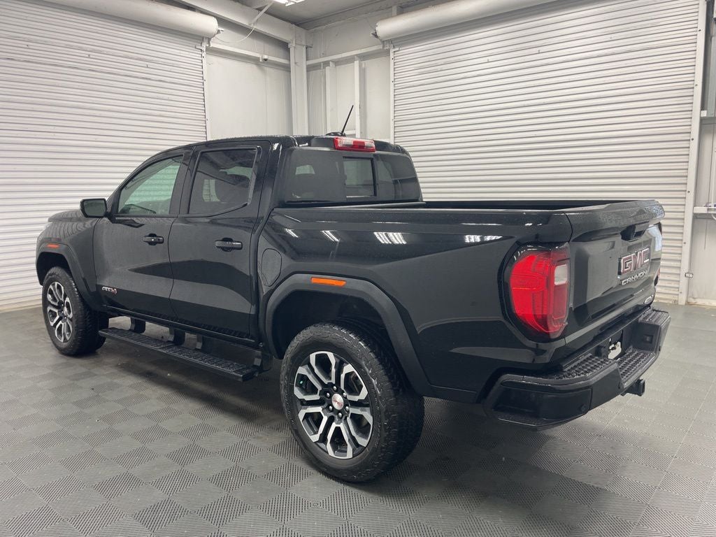2023 GMC Canyon AT4