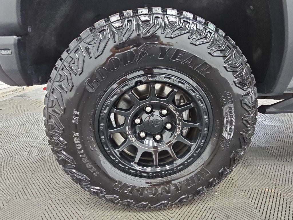 2024 GMC Canyon AT4X AEV EDITION