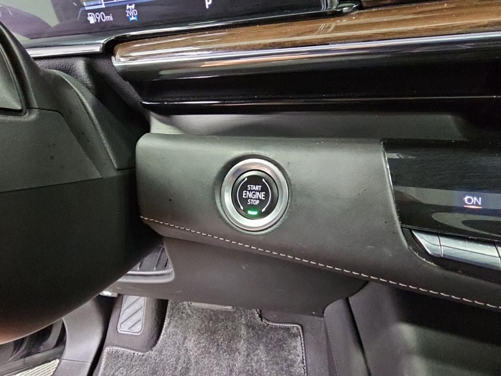 2021 Cadillac Escalade ESV Sport Platinum