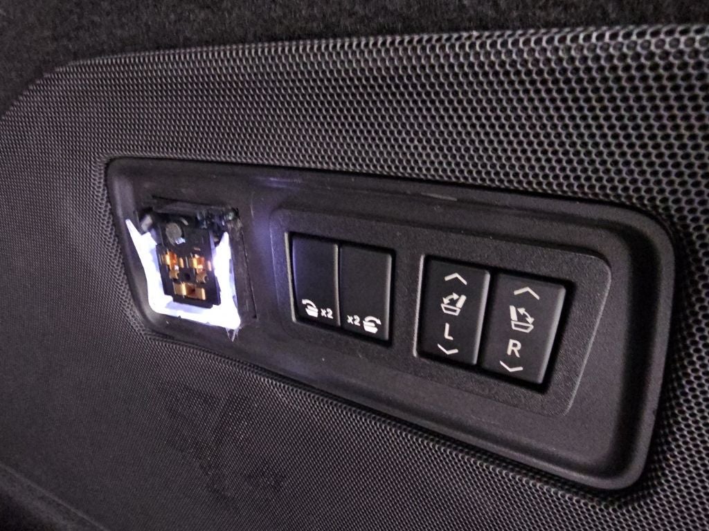 2021 Cadillac Escalade ESV Sport Platinum