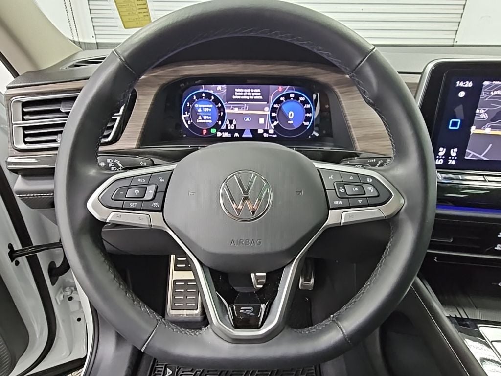 2026 Volkswagen Atlas 2.0T SEL Premium R-Line
