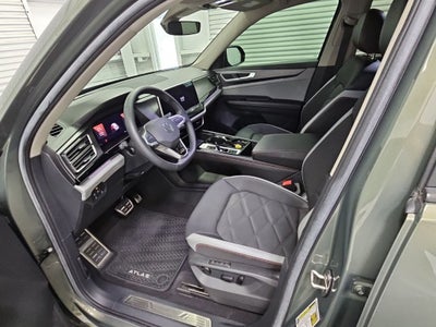 2024 Volkswagen Atlas 2.0T Peak Edition SEL