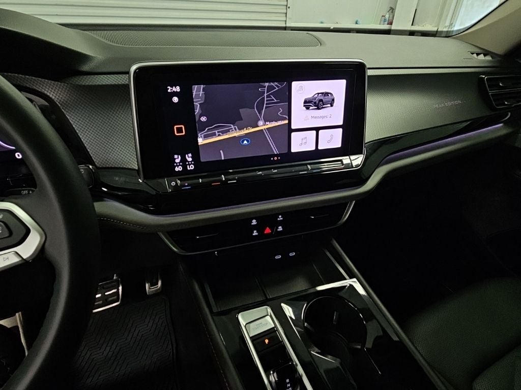 2024 Volkswagen Atlas 2.0T Peak Edition SEL